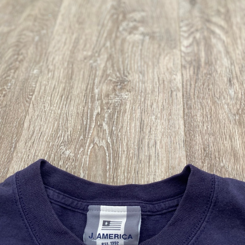 J. America womens t shirt Carolina Tar Heels - Picture 4 of 4